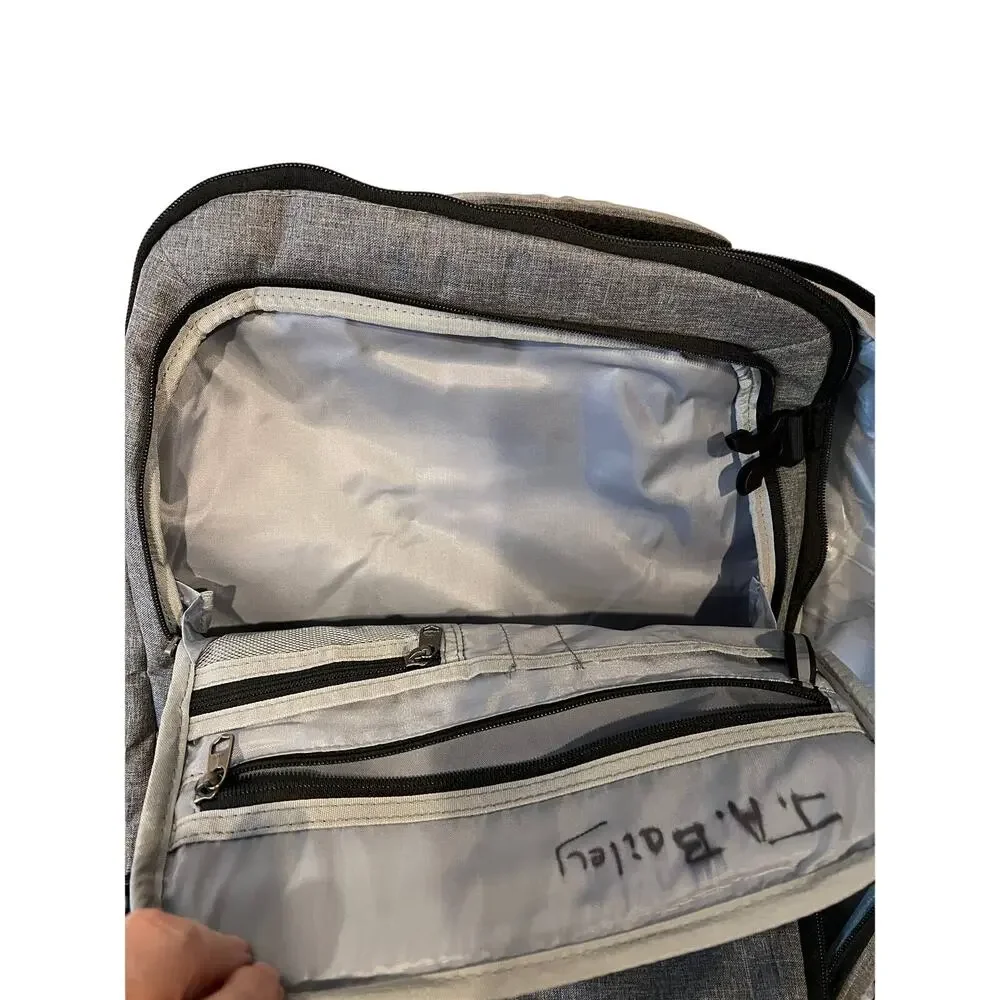 Target Clamshell Computer Backpack - Picture 2 of 4